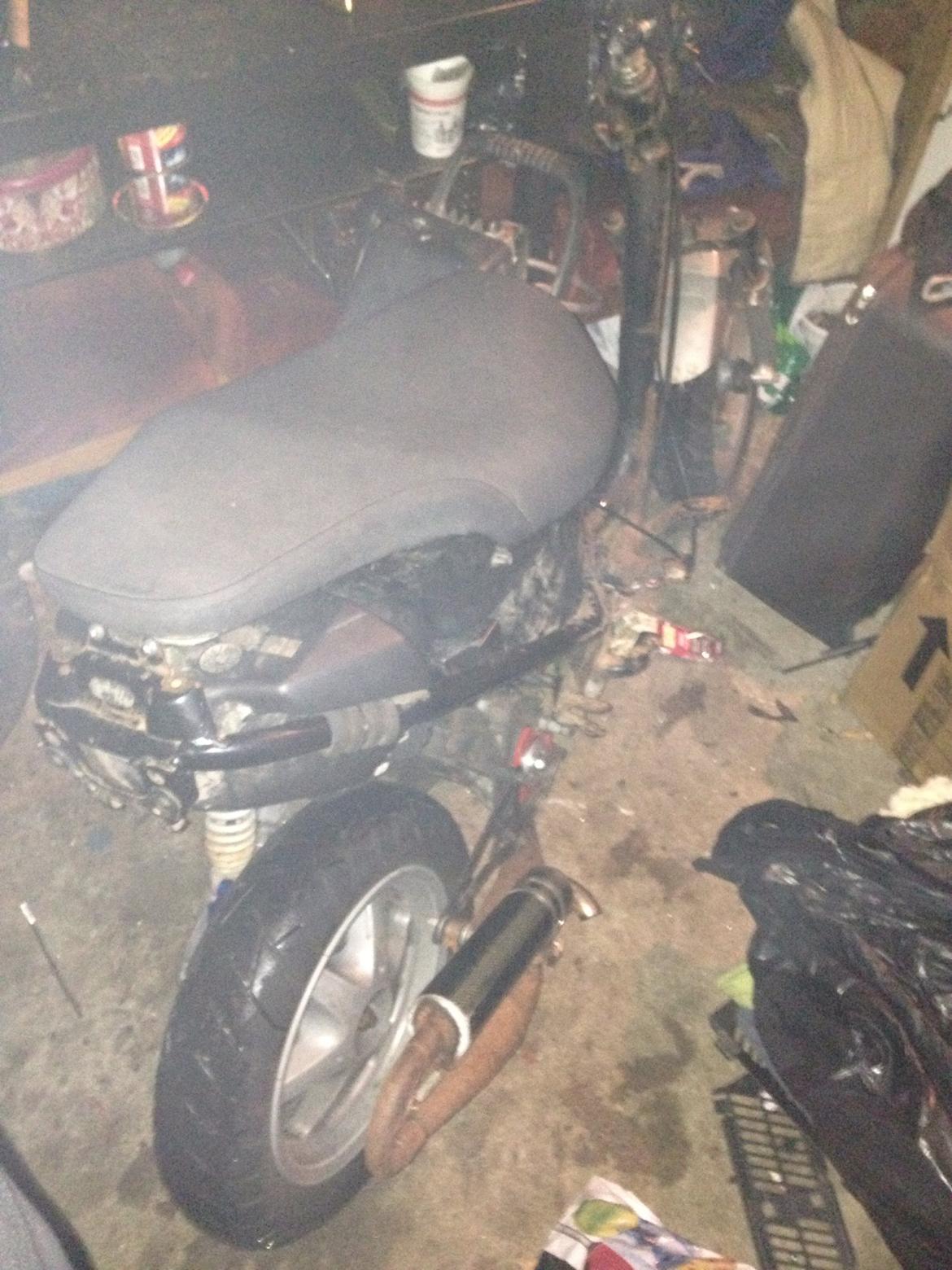 Yamaha jog r billede 10