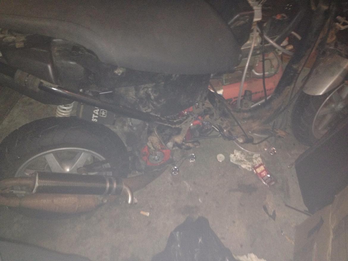 Yamaha jog r billede 11