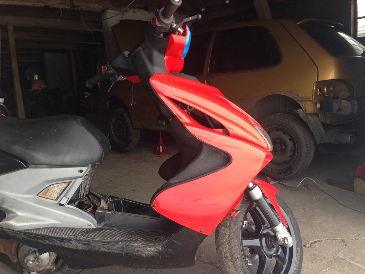 Yamaha aerox billede 2