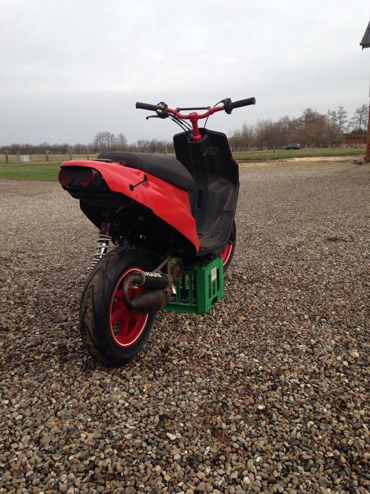 PGO HOT 50 "Det røde lyn" billede 3