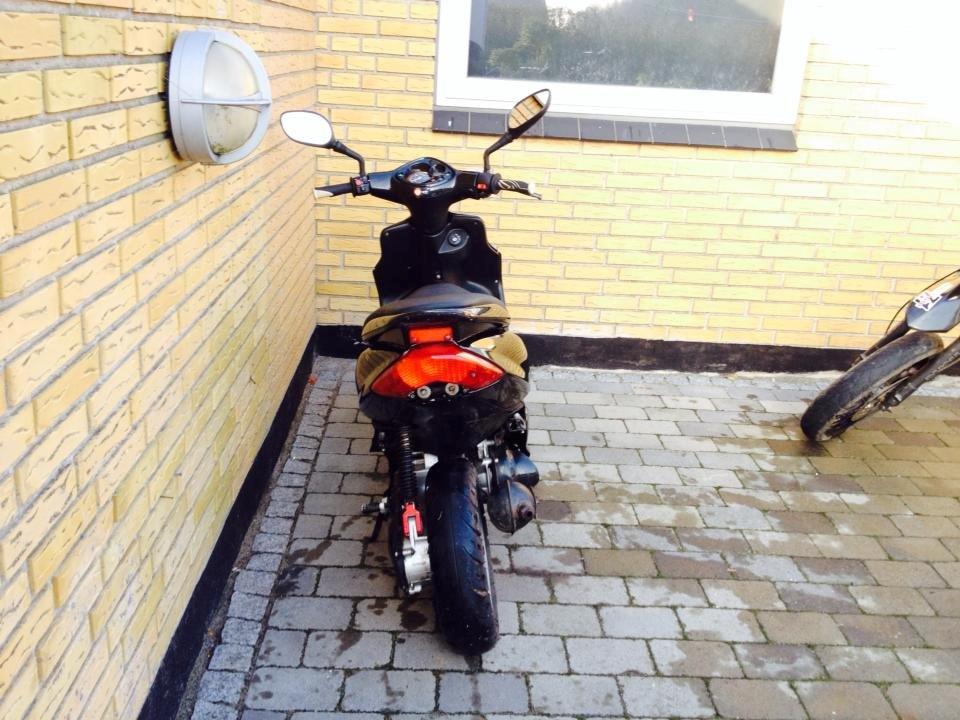 Yamaha Jog R (SOLGT) billede 3