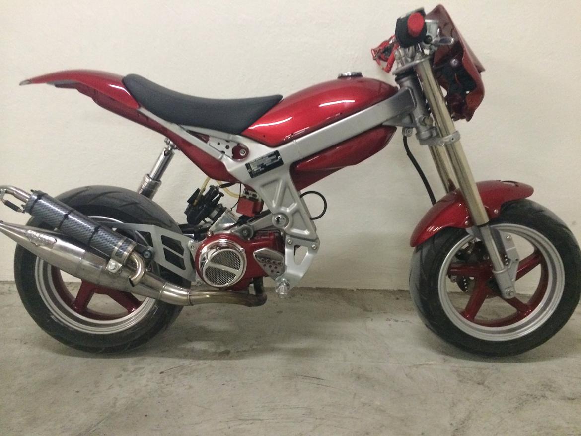 Suzuki Street Magic (Solgt) billede 8