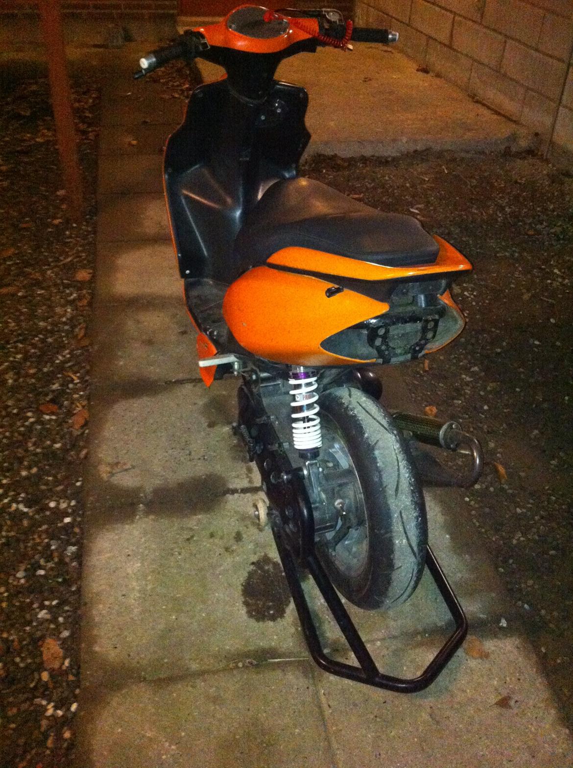 Yamaha Jog r 13 HK DMU #63 billede 4