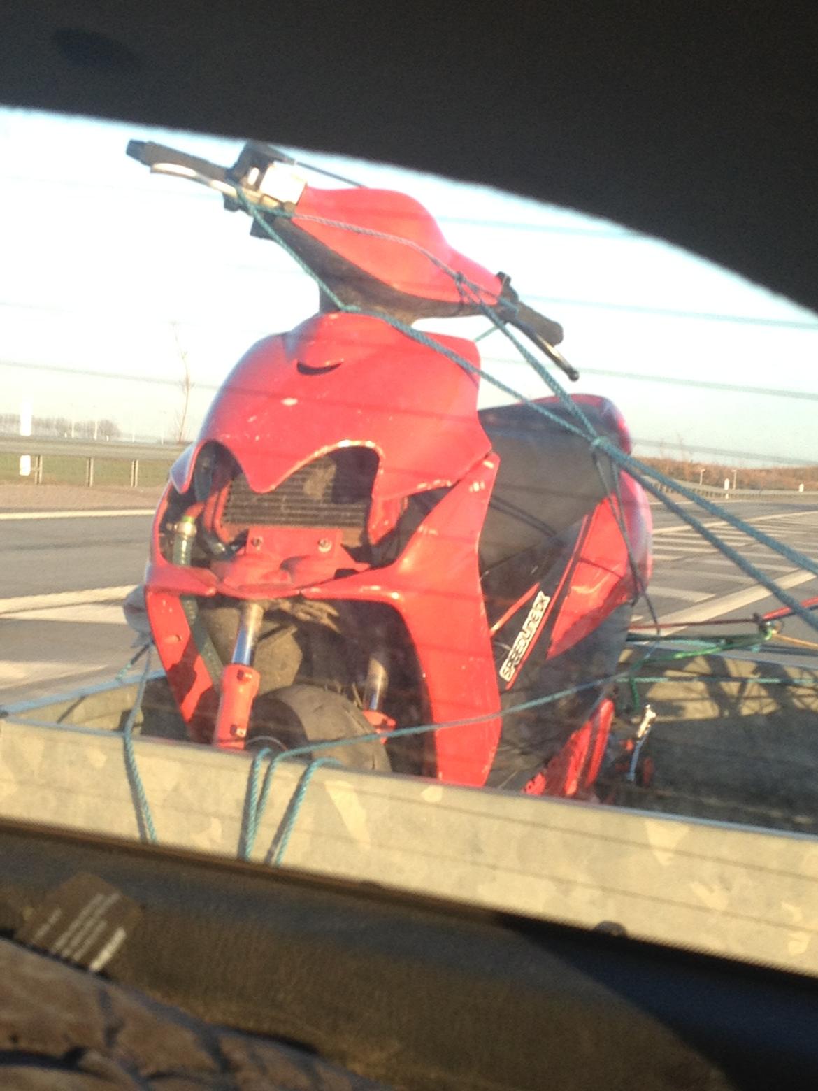 Yamaha Jog R LC billede 7