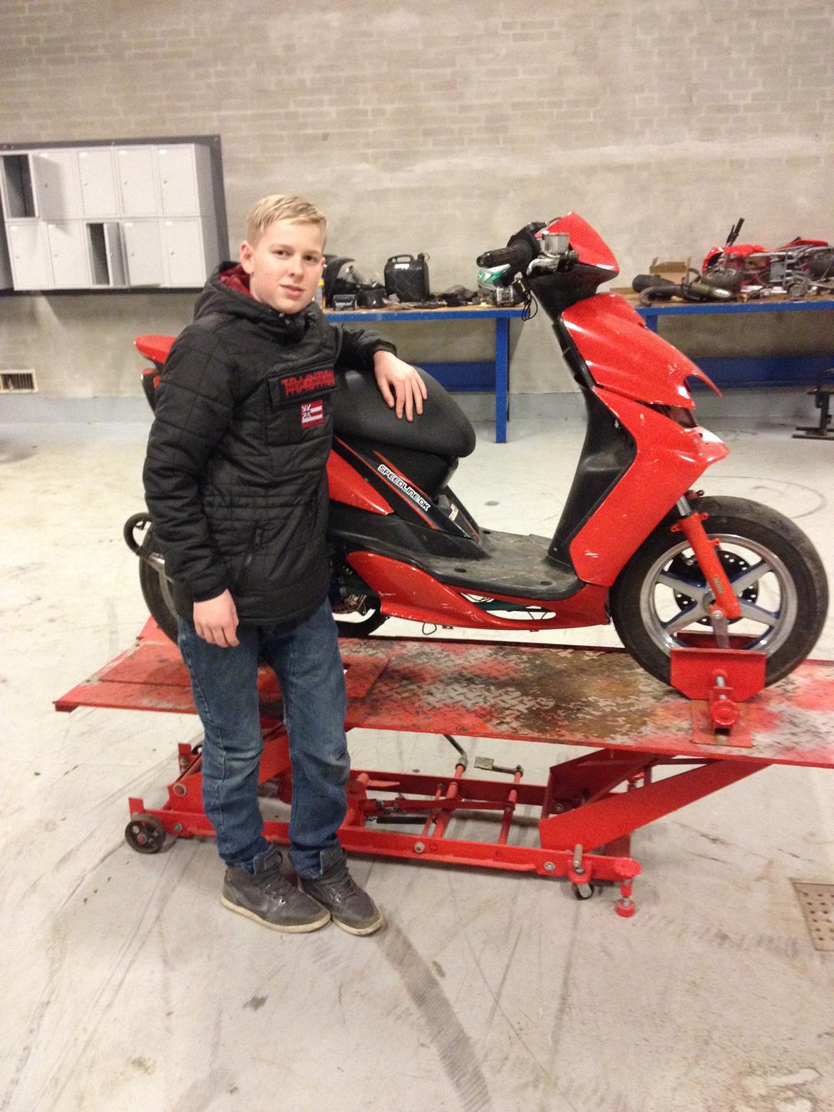 Yamaha Jog R LC billede 1