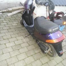 PGO comet solgt for 3000