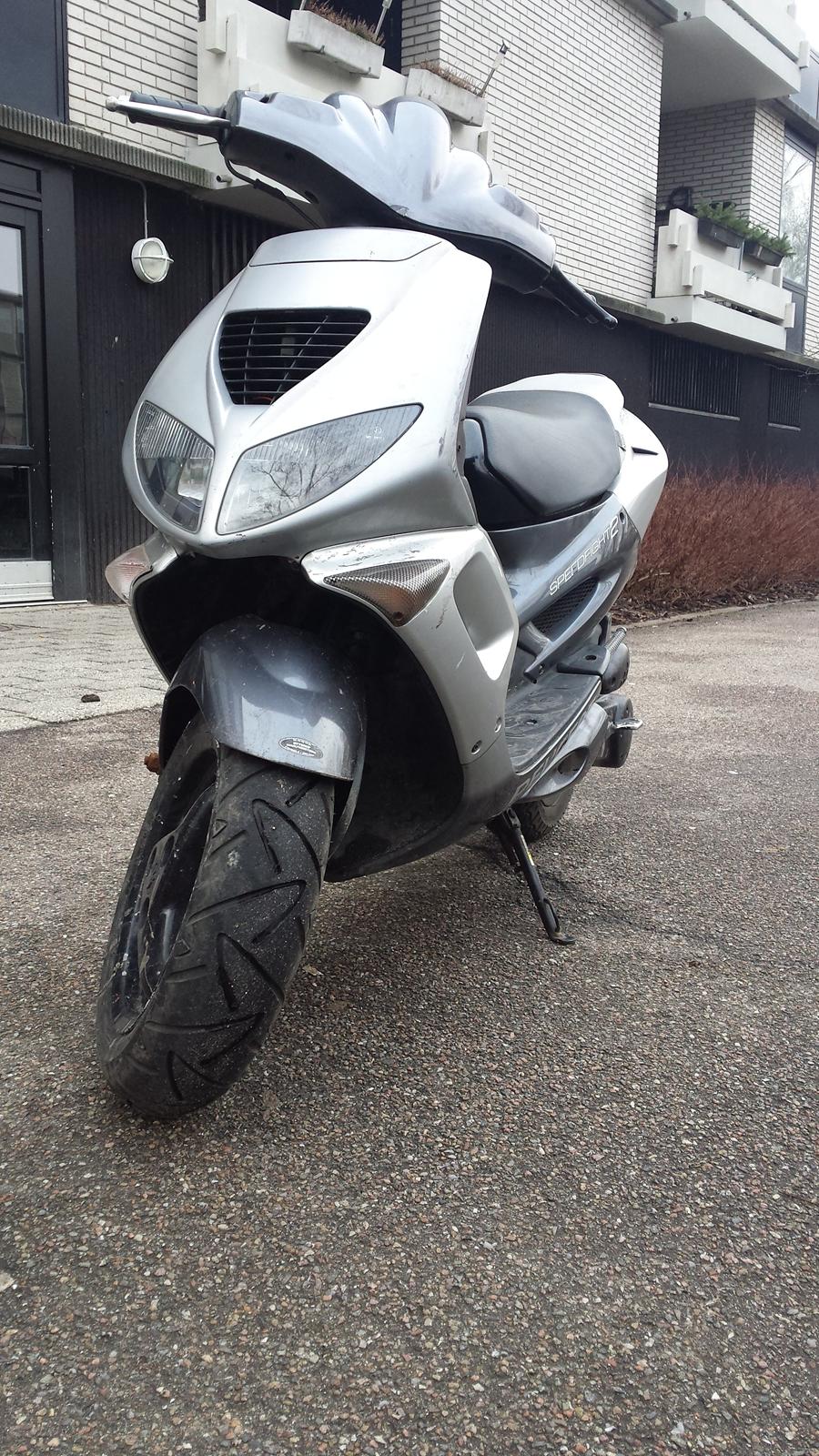 Peugeot Speedfight 2 billede 2