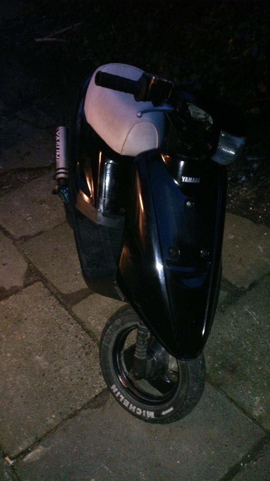Yamaha jog as solgt billede 5