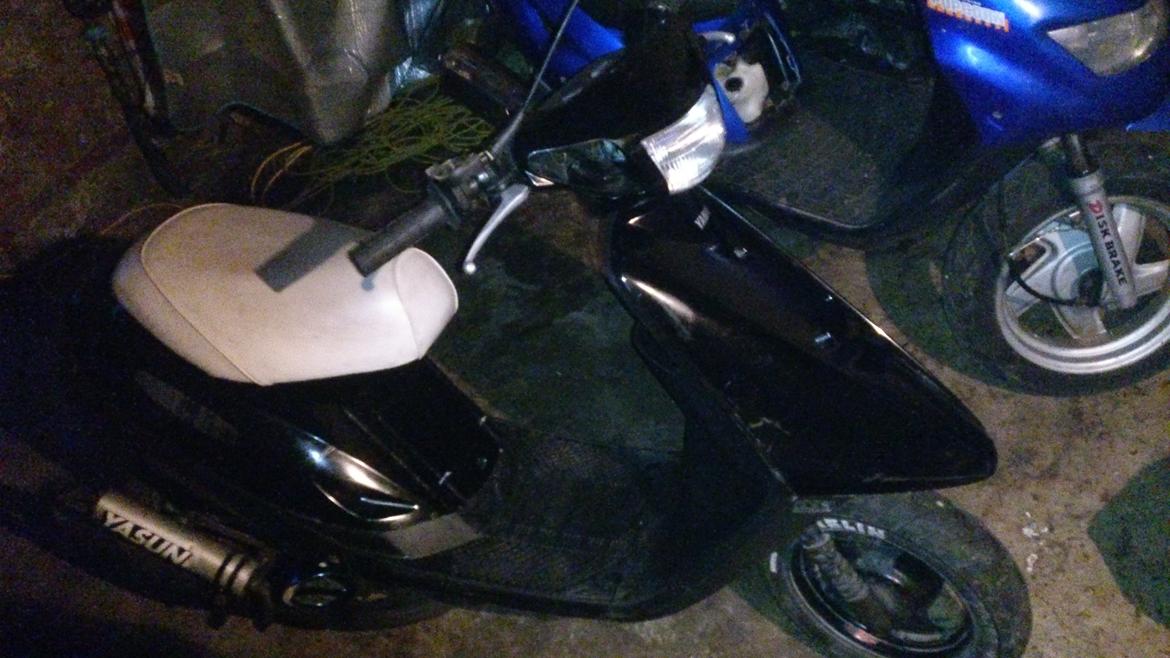 Yamaha jog as solgt billede 6