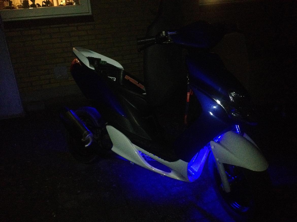 Yamaha Jog r - Så kom der lys under  billede 7