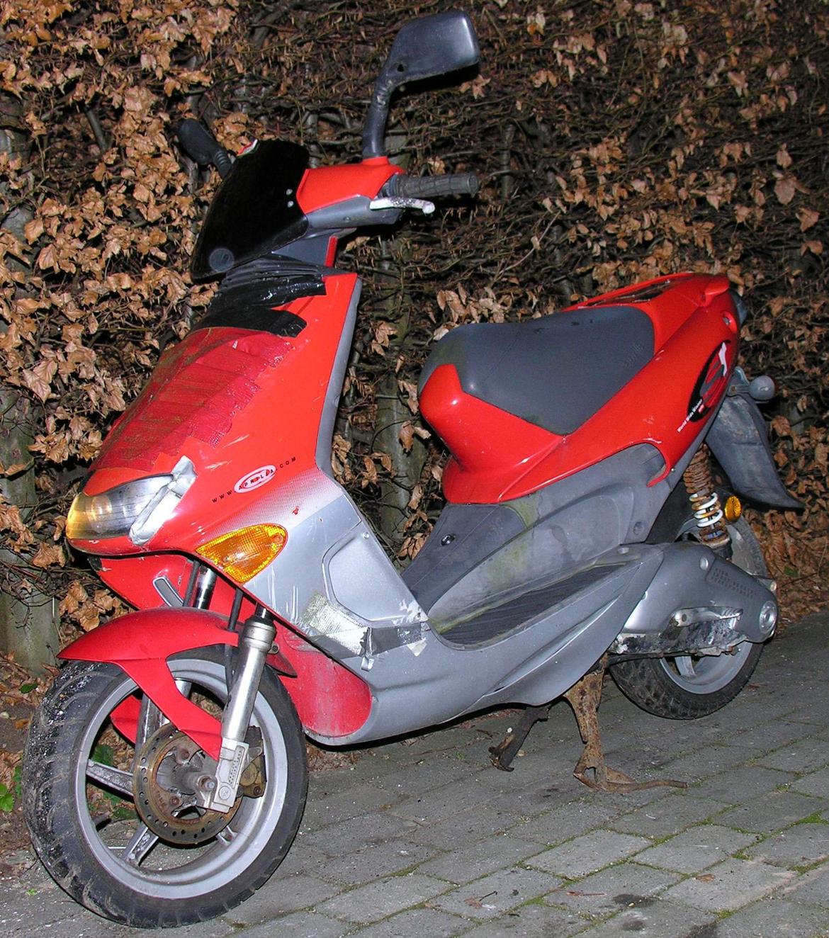 Aprilia Aprilia SR50 WWW (World Wide Winner) billede 2