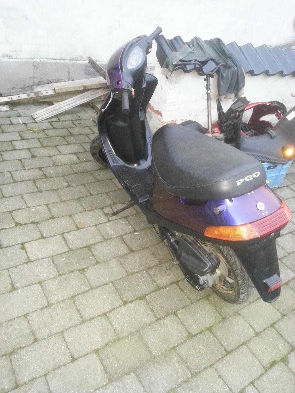 PGO comet solgt for 3000 billede 2