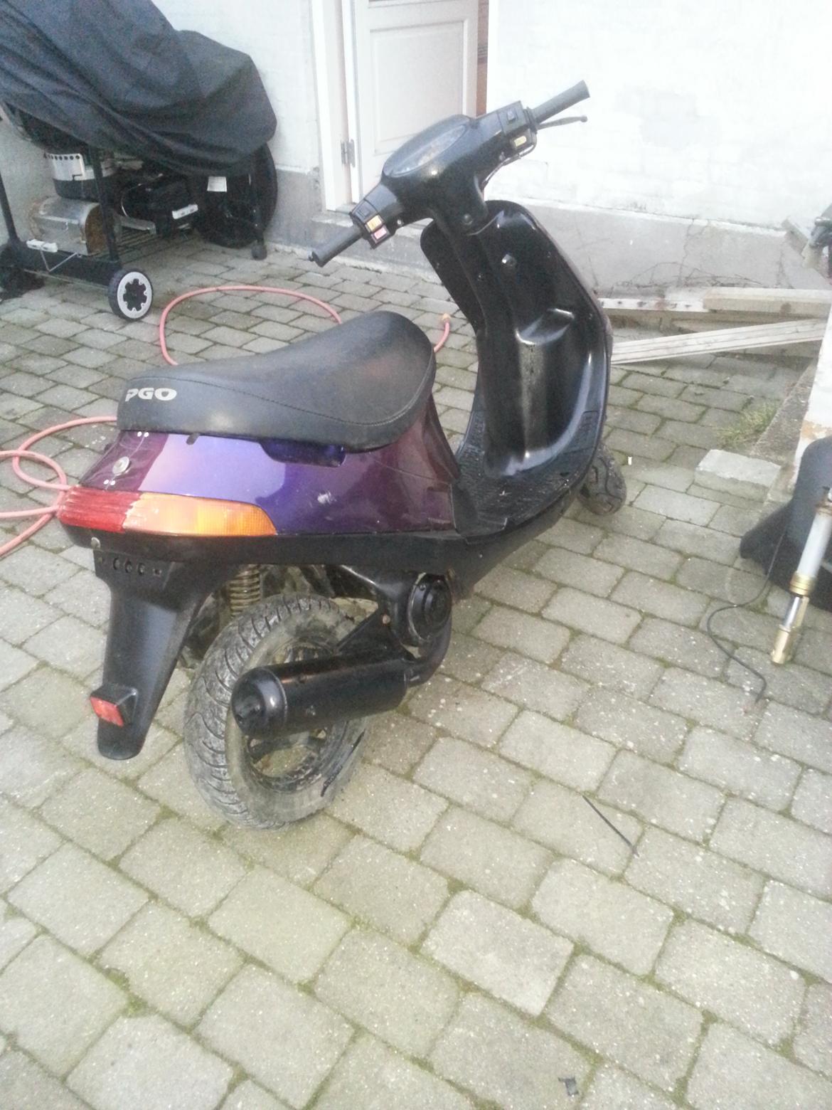 PGO comet solgt for 3000 billede 3