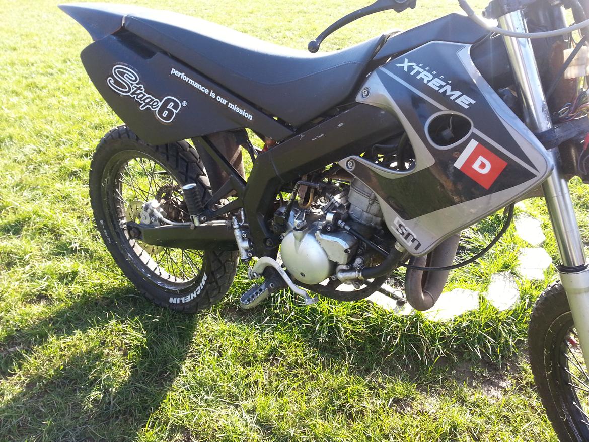 Derbi Senda sm extreme billede 3