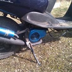 Yamaha Neos Blue Top! (Tidl Scooter)