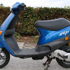 Piaggio Zip (Old Zip)