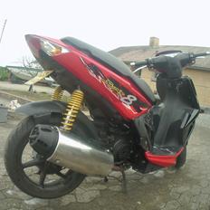 Kymco super 8