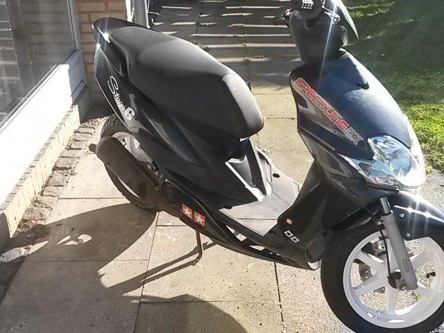 Yamaha Jog R Black Devil billede 20
