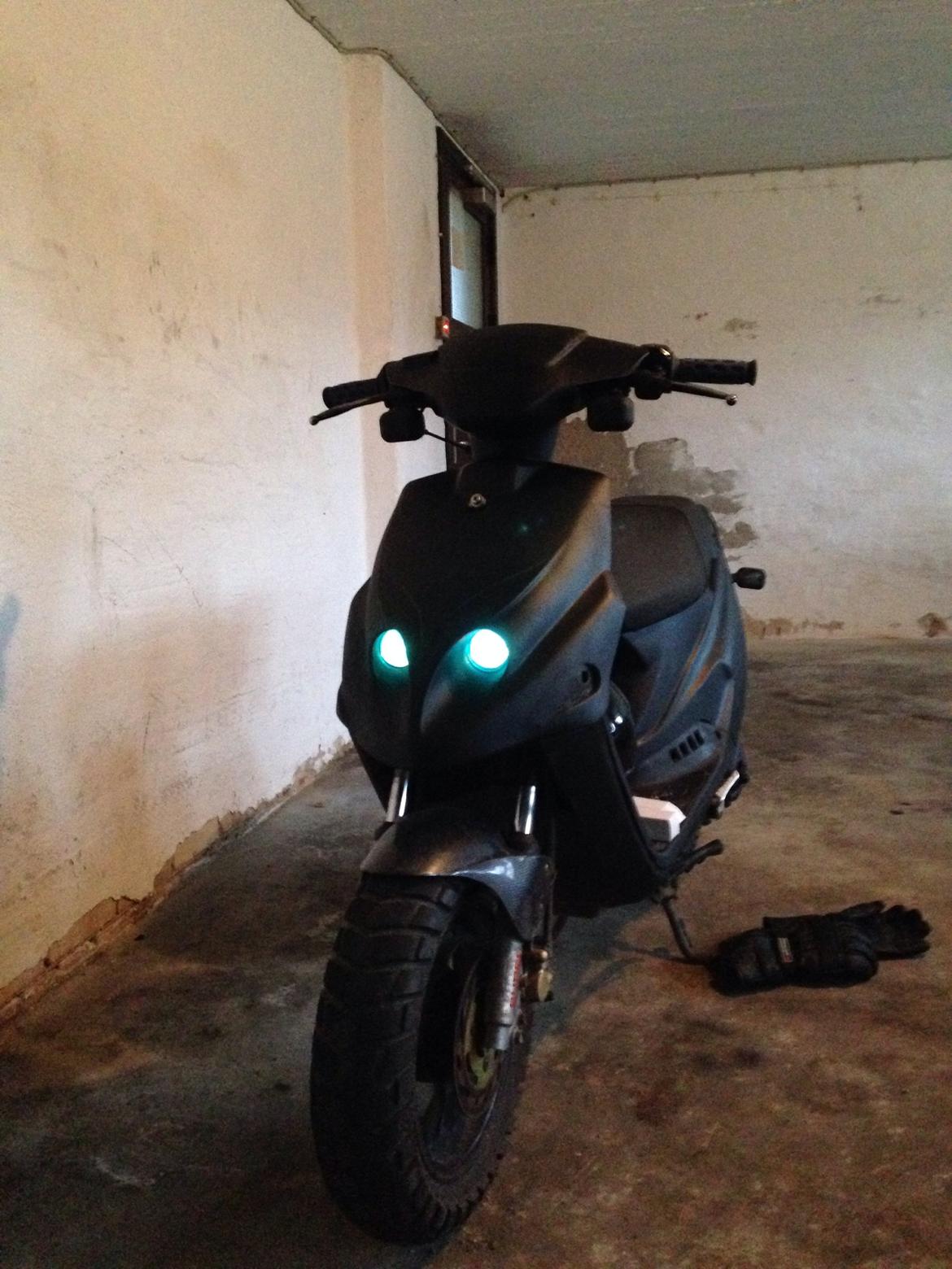 PGO hot 50/Tornado billede 1