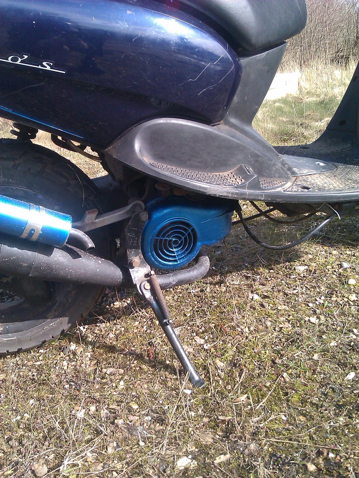 Yamaha Neos Blue Top! (Tidl Scooter) billede 3