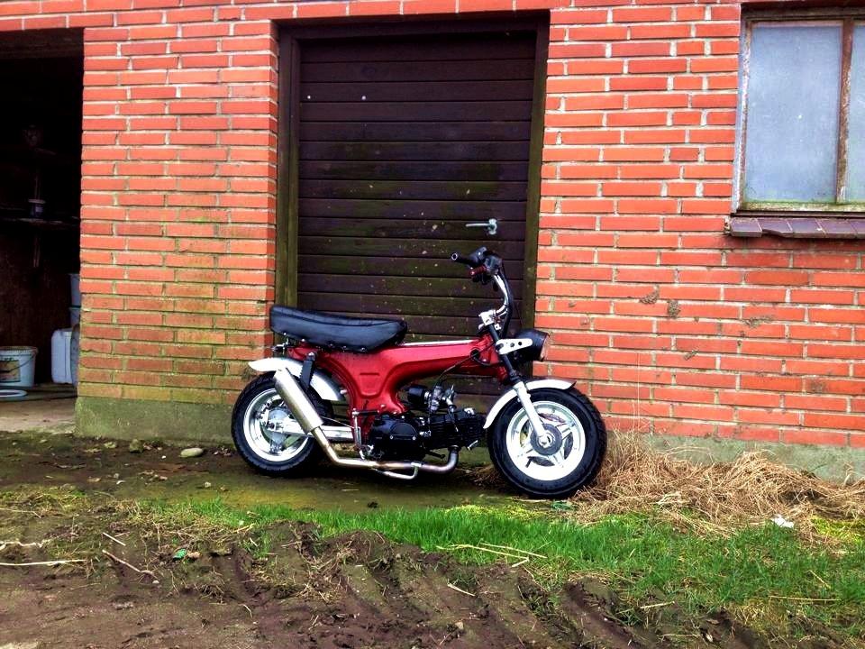 Honda ST 70 Dax Lowrider billede 3