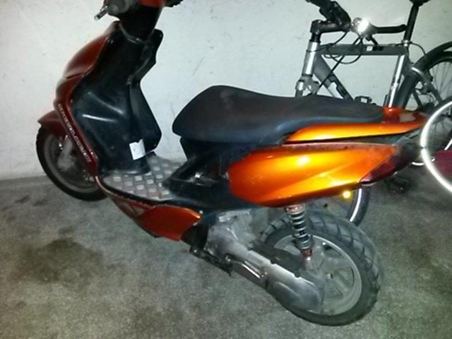 Yamaha Jog R billede 6