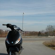 Piaggio Zip 4T