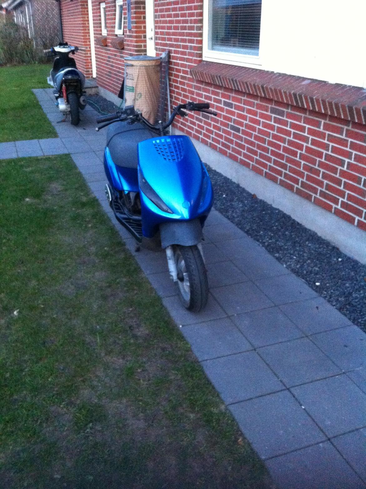 Piaggio New Zip (Stunt Maskinen) billede 5