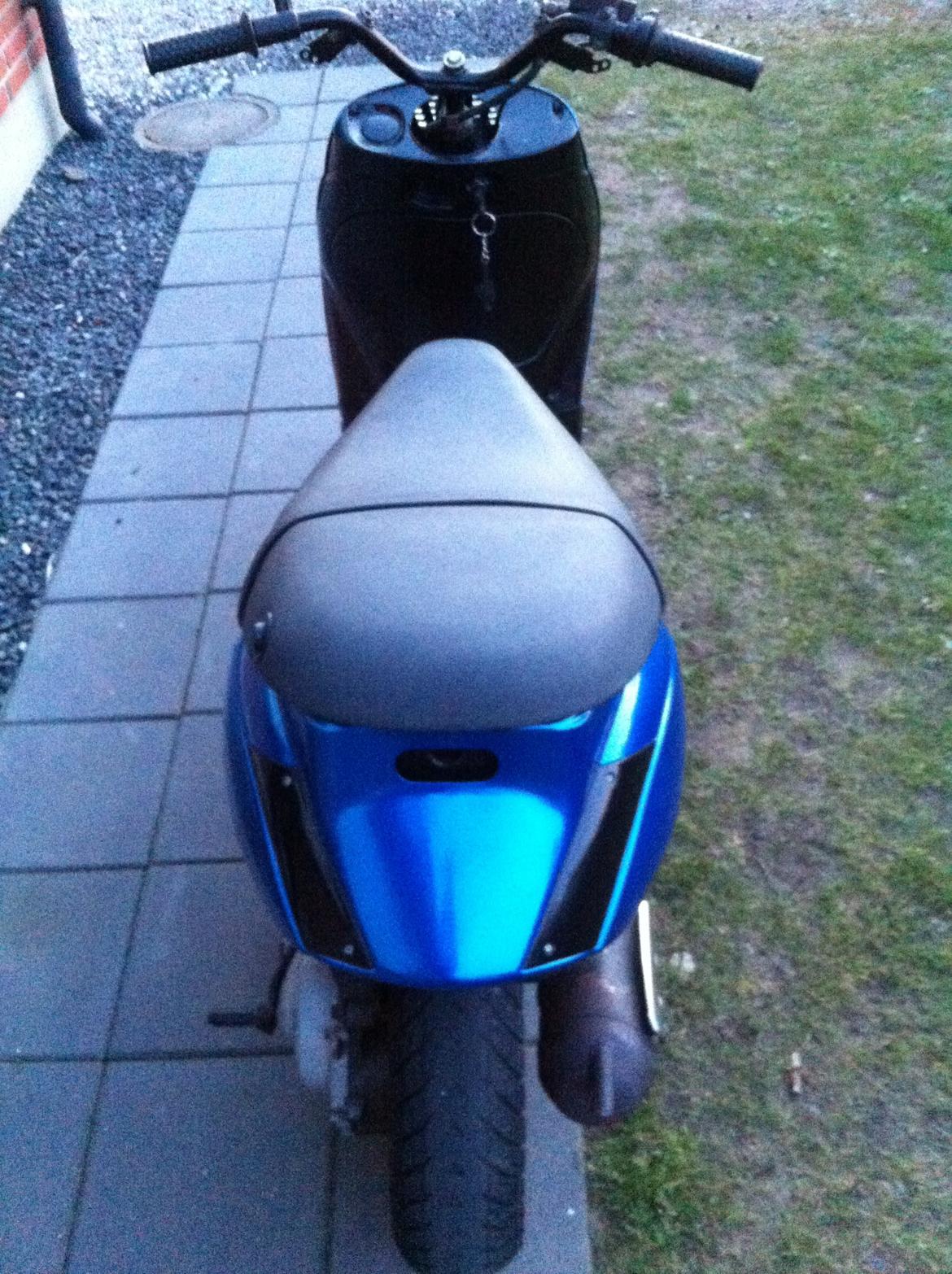 Piaggio New Zip (Stunt Maskinen) billede 4