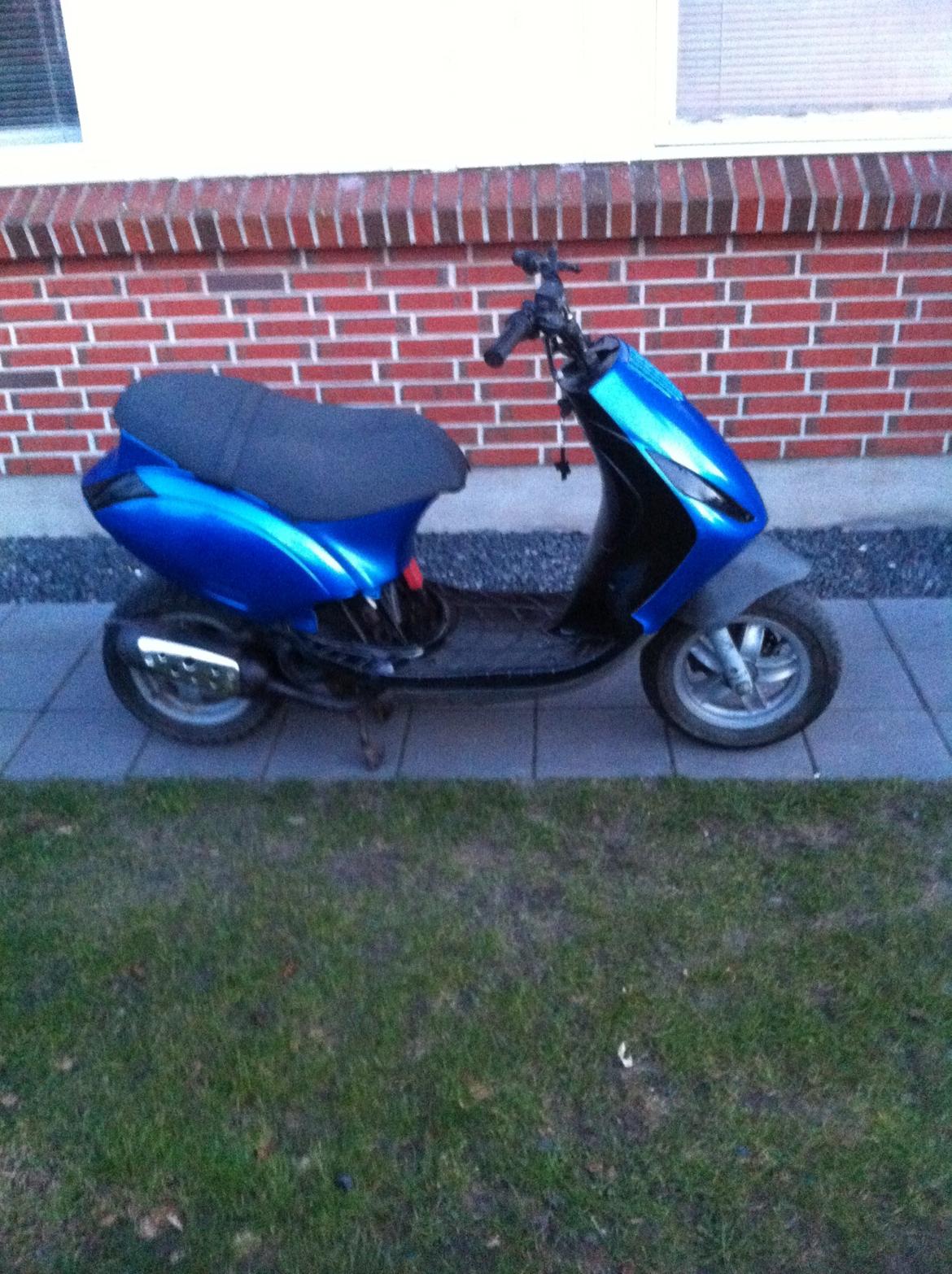 Piaggio New Zip (Stunt Maskinen) billede 2
