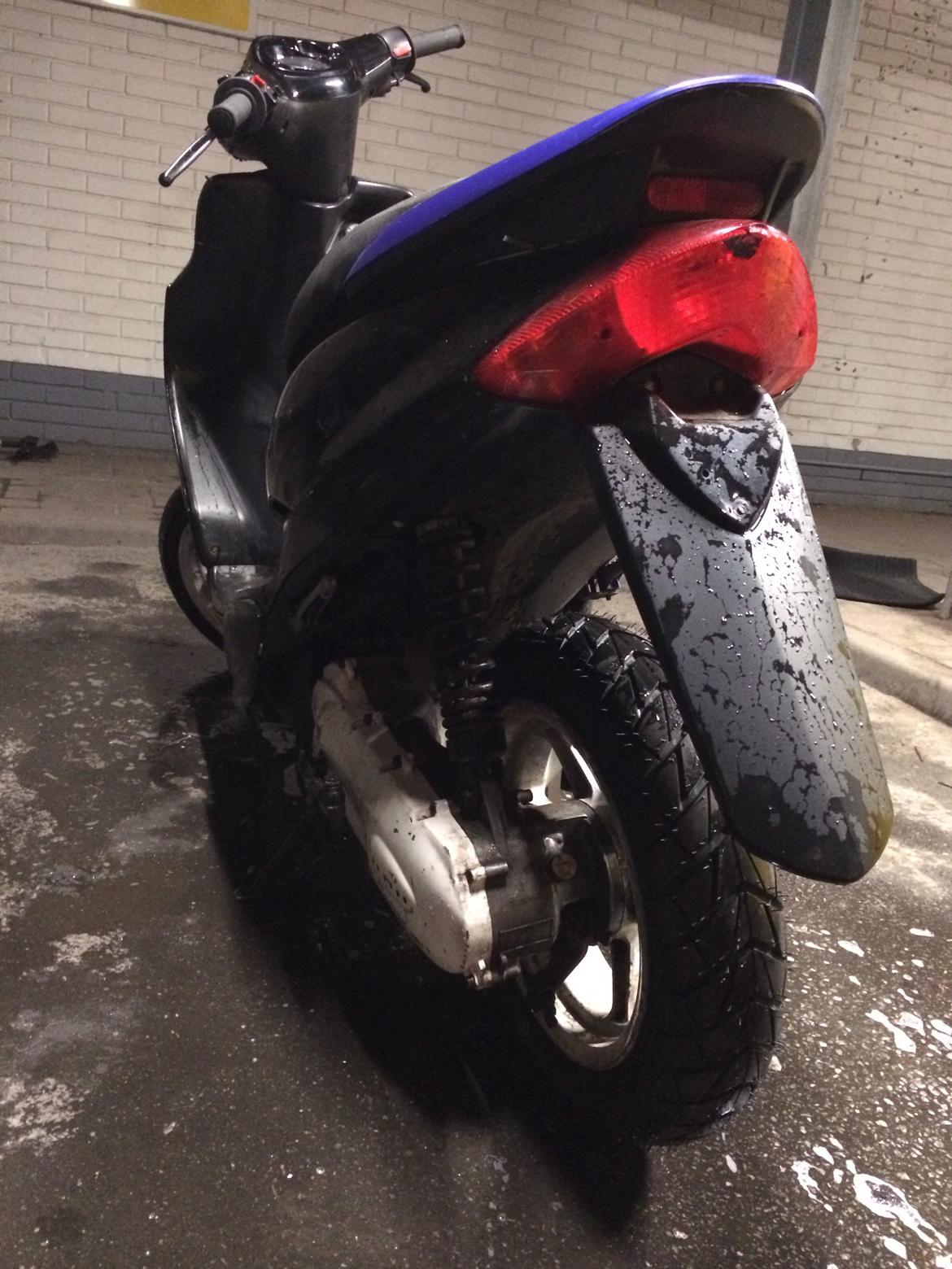 Yamaha Jog R [Tidligere Scooter] billede 4