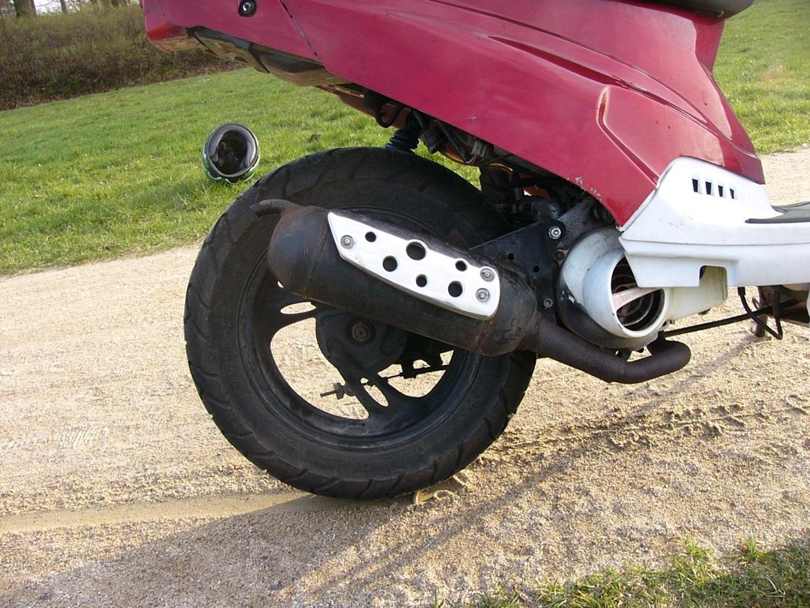 PGO hot 50 billede 4