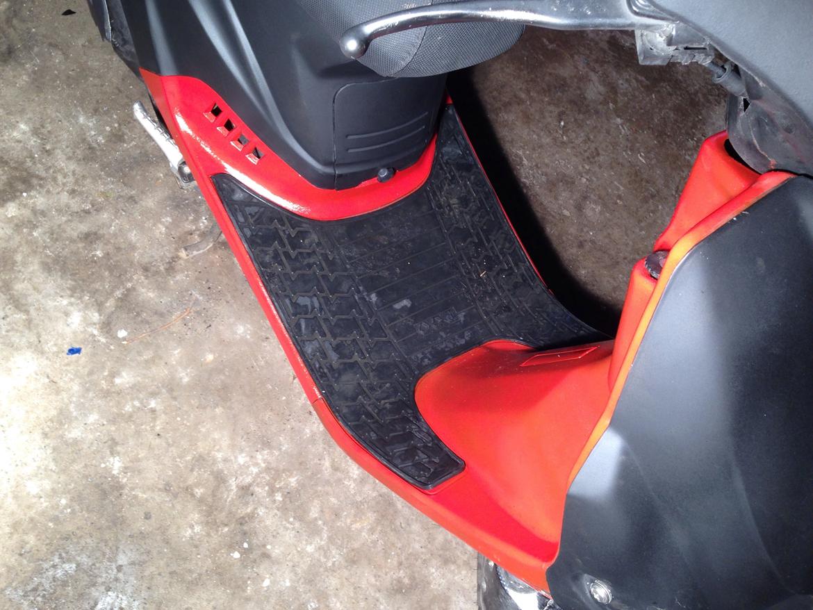 PGO hot 50/Tornado billede 14