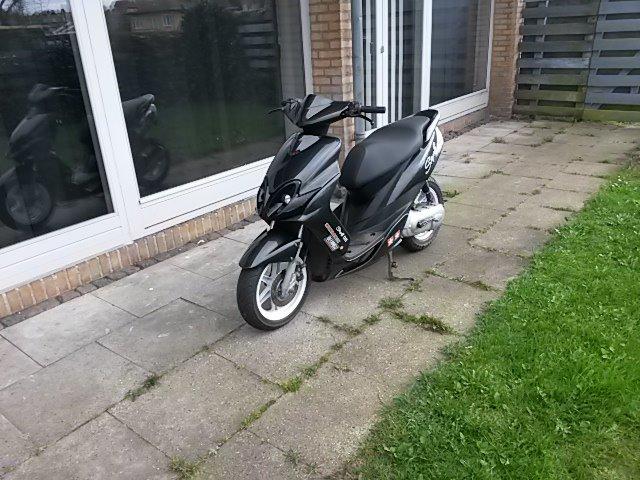 Yamaha Jog R Black Devil billede 1