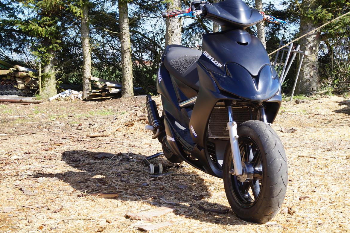 Yamaha Jog RR billede 1