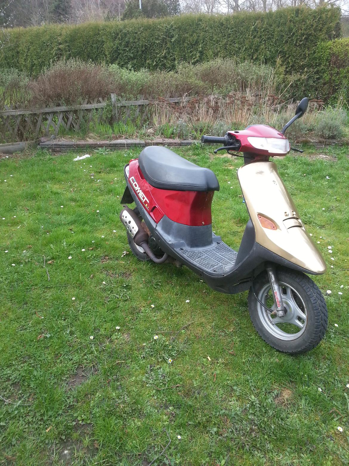 PGO pgo comet solgt for 3400 billede 4