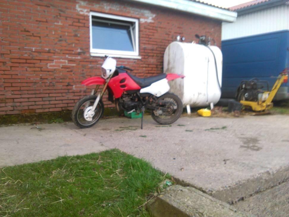 Suzuki Smx hugget op i dele billede 7