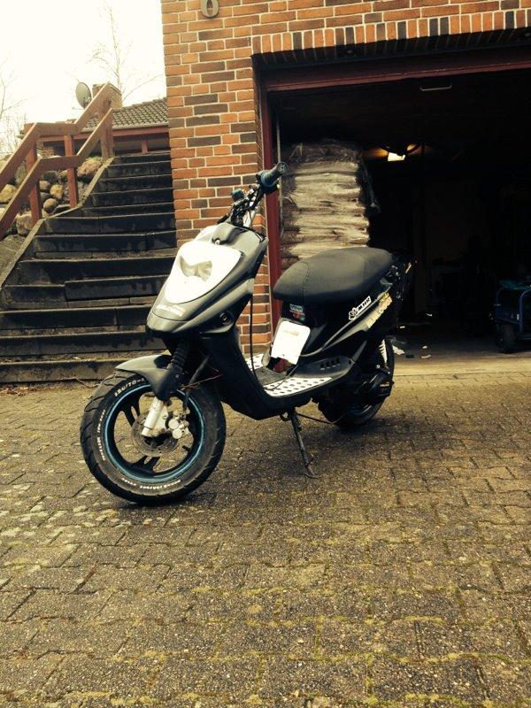 PGO Hot 50 (Tidl Scooter) billede 1