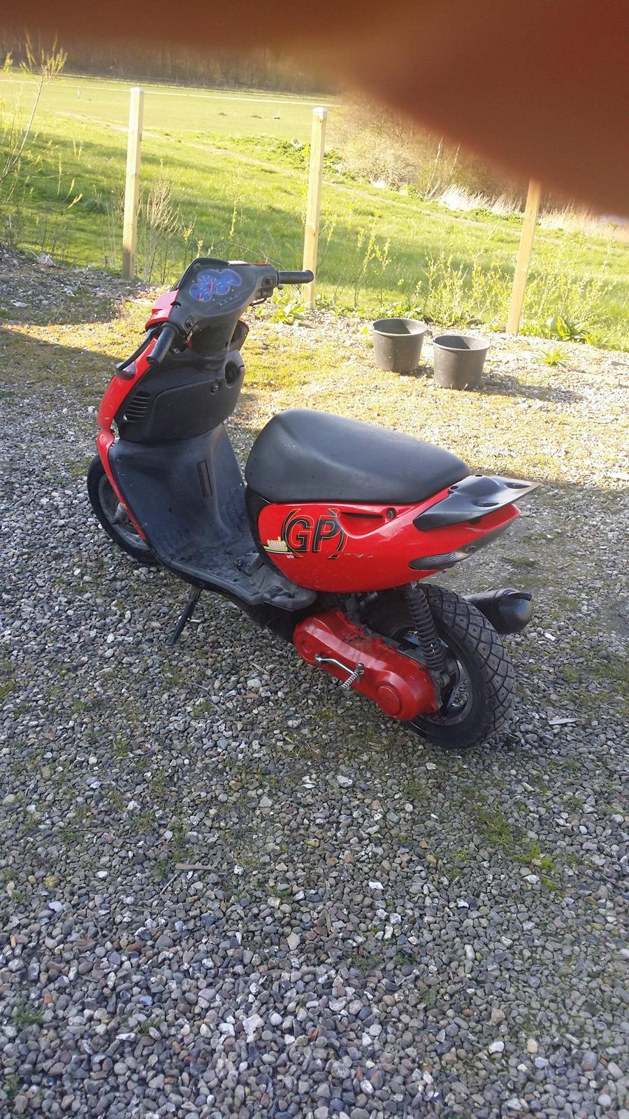 Aprilia Sonic Gp billede 5