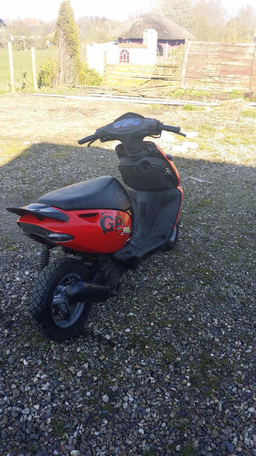 Aprilia Sonic Gp billede 9