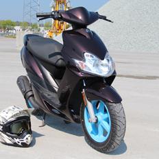 Yamaha Jog R Sport - {Stanced}