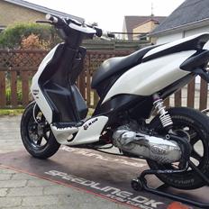 Yamaha Jog RR TeamSpeed