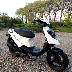 PGO Hot 50 - "Hvid 2011"