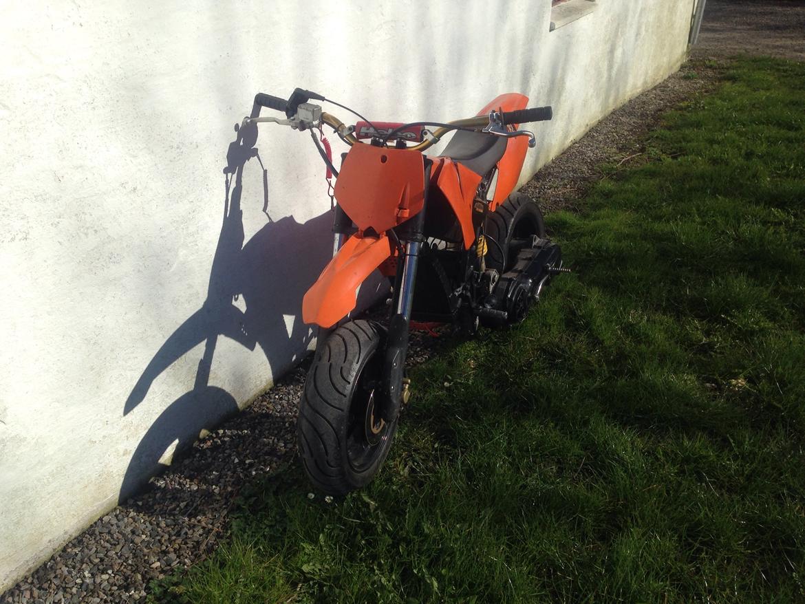 Suzuki Street-Jog billede 1