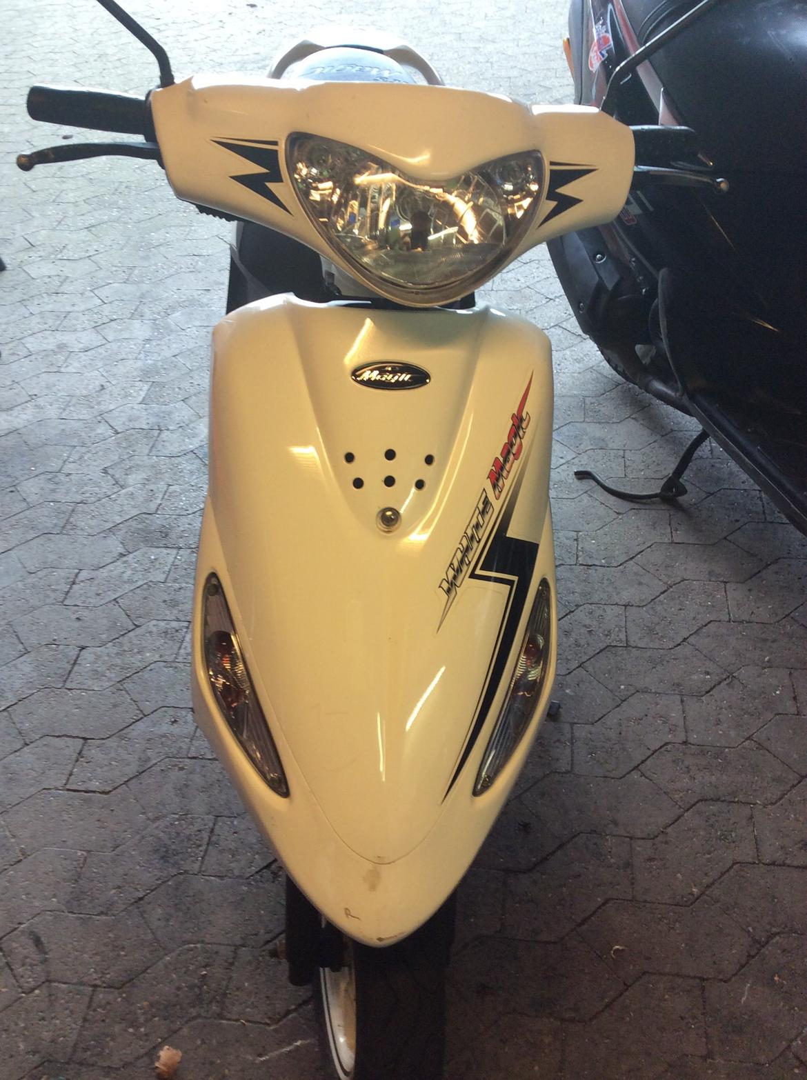 PGO Galaxy 50 (White magic) billede 23