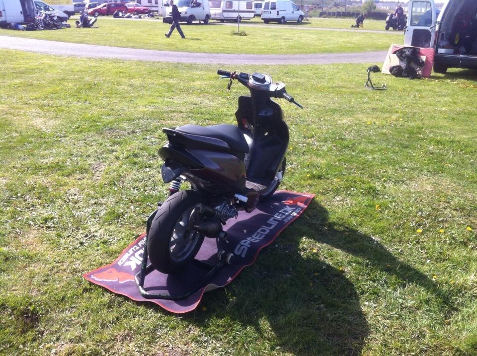 Yamaha Jog R LC SD BIG EVO 70cc. billede 4