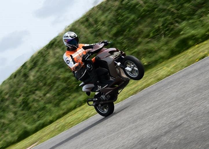 Yamaha Jog R LC SD BIG EVO 70cc. billede 10