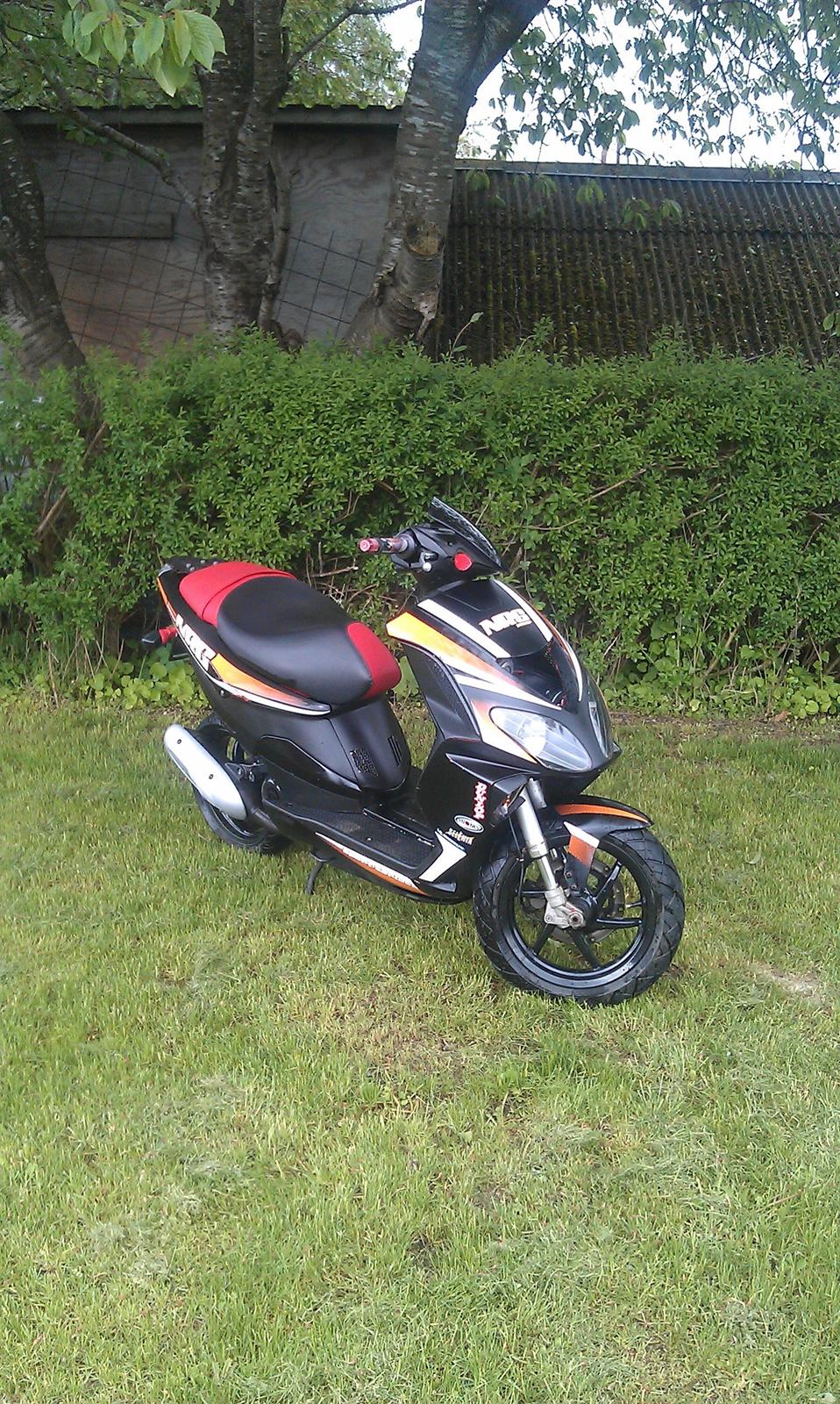 Piaggio NRG Power DT billede 1