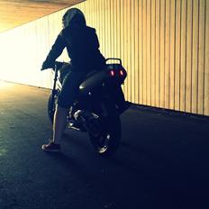 Yamaha TZR 50 custom (tidligere knallert)