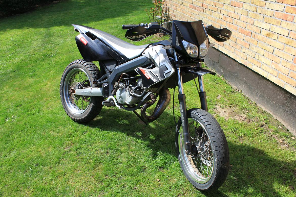 Derbi Senda X-treme R LC DD [Tidligere knallert] - Udseende i 2014 billede 1